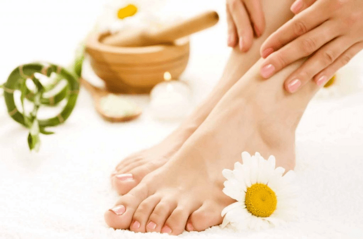 Personal hygiene rules as a prevention of fungi on the legs