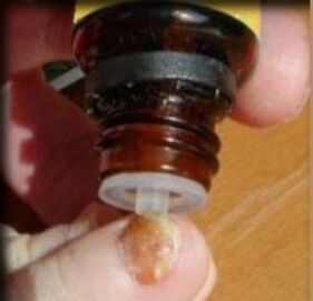 Apply drops to a nail affected by fungus